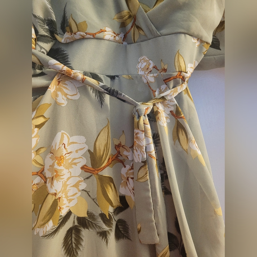 🌼 City Chic Magnolia Dress - Picture 9 of 15